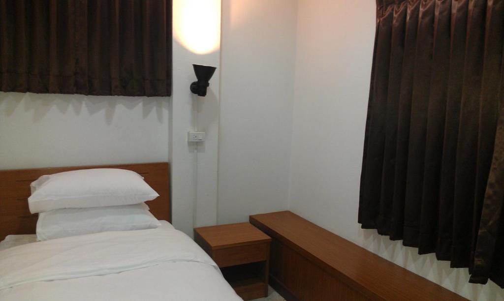 The Nook Pratunam Bangkok Room photo