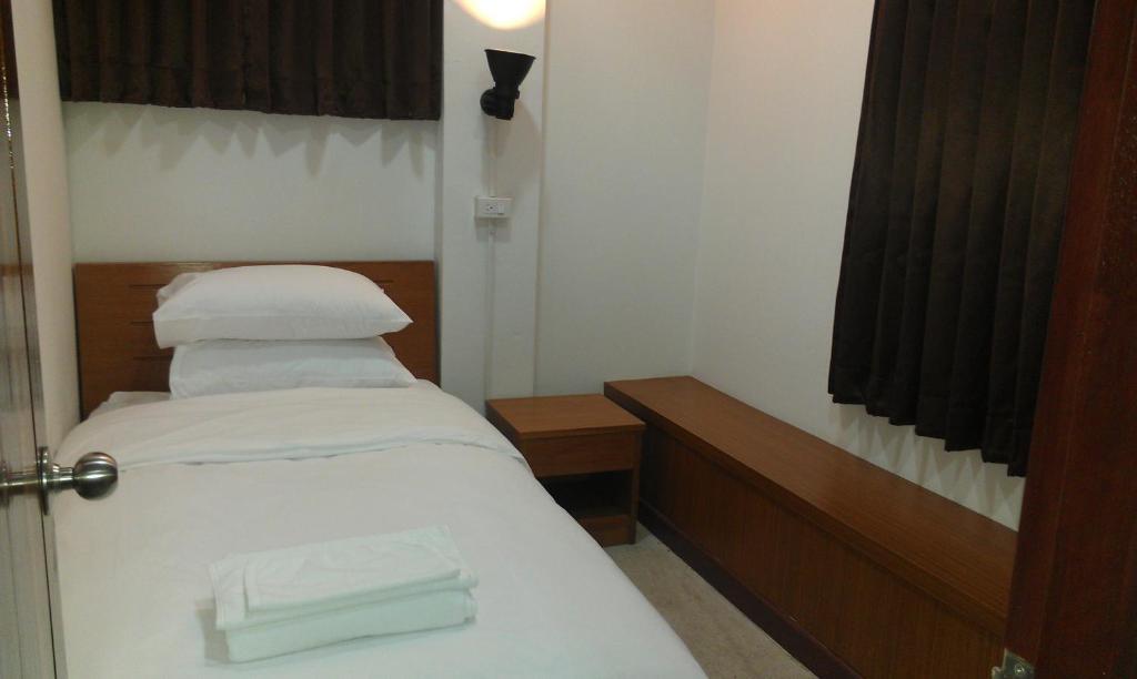 The Nook Pratunam Bangkok Room photo
